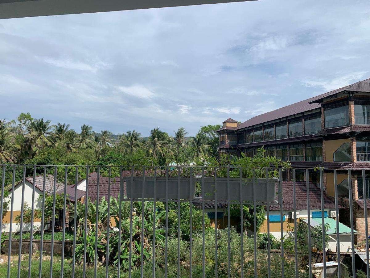 The Palmy Phu Quoc Resort & Spa Bagian luar foto